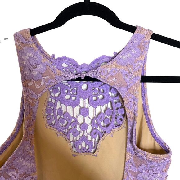 DRESS The Population - One Rad Girl Regina Lace Open Back Dress - Picture 8 of 13